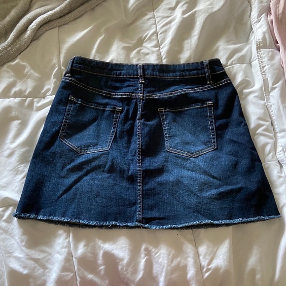 Mid Rise Jeans Skirt - Picture 3 of 3
